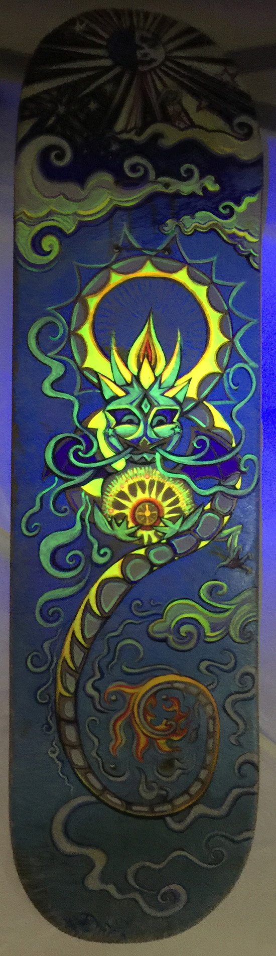 Solstice Dragon UV black light